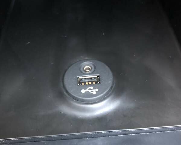 Красный Ниссан Кашкай, объемом двигателя 0 л и пробегом 164 тыс. км за 12690 $, фото 75 на Automoto.ua