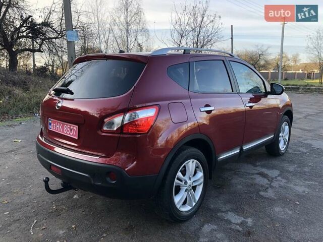 Красный Ниссан Кашкай, объемом двигателя 0 л и пробегом 164 тыс. км за 12690 $, фото 126 на Automoto.ua