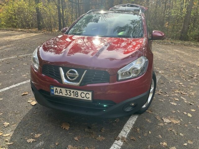 Красный Ниссан Кашкай, объемом двигателя 2 л и пробегом 117 тыс. км за 11900 $, фото 6 на Automoto.ua