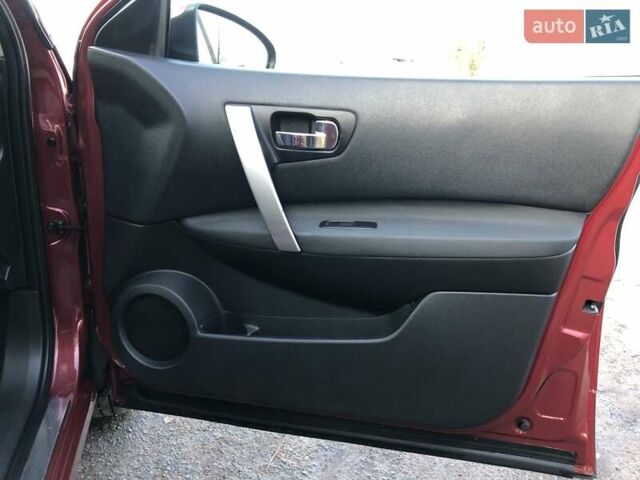 Красный Ниссан Кашкай, объемом двигателя 0 л и пробегом 164 тыс. км за 12690 $, фото 53 на Automoto.ua