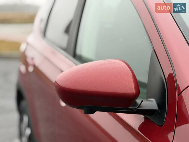 Красный Ниссан Кашкай, объемом двигателя 1.6 л и пробегом 86 тыс. км за 12999 $, фото 67 на Automoto.ua