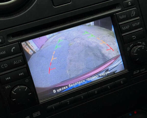 Красный Ниссан Кашкай, объемом двигателя 2 л и пробегом 162 тыс. км за 6400 $, фото 10 на Automoto.ua