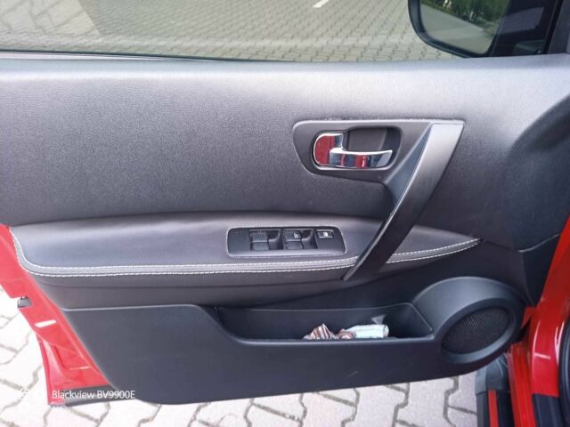 Ниссан Кашкай 2012 в Миргороде на Automoto.ua Красный Ниссан Кашкай, объемом двигателя 1.5 л и пробегом 240 тыс. км за 9800 $, фото 8 на Automoto.ua