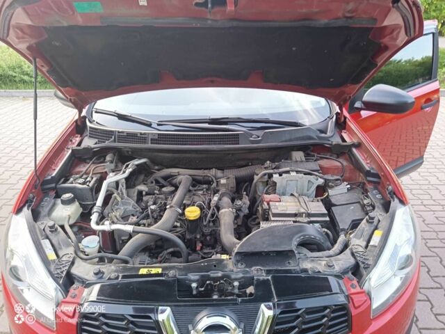 Ниссан Кашкай 2012 в Миргороде на Automoto.ua Красный Ниссан Кашкай, объемом двигателя 1.5 л и пробегом 240 тыс. км за 9800 $, фото 14 на Automoto.ua