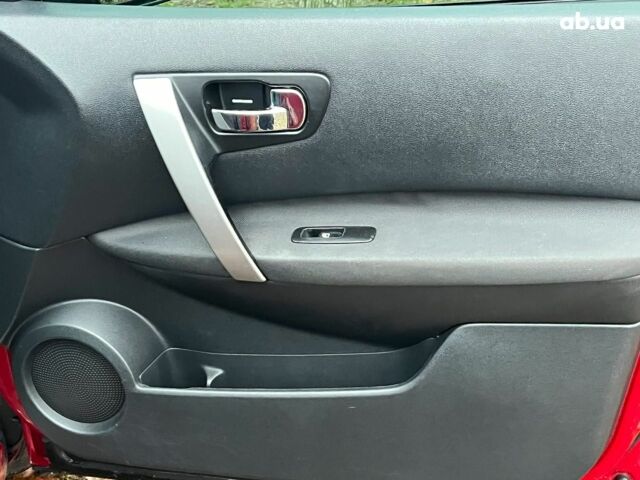 Красный Ниссан Кашкай, объемом двигателя 2 л и пробегом 196 тыс. км за 11790 $, фото 14 на Automoto.ua