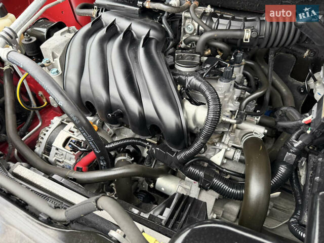 Красный Ниссан Кашкай, объемом двигателя 1.6 л и пробегом 86 тыс. км за 12999 $, фото 65 на Automoto.ua