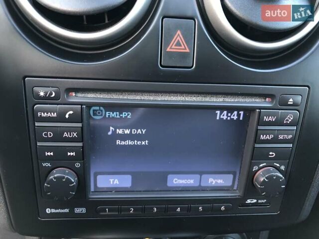 Красный Ниссан Кашкай, объемом двигателя 0 л и пробегом 164 тыс. км за 12690 $, фото 62 на Automoto.ua