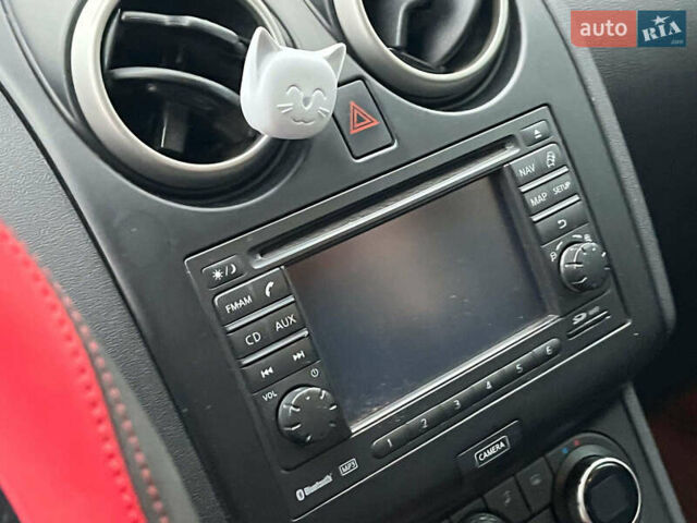 Красный Ниссан Кашкай, объемом двигателя 2 л и пробегом 196 тыс. км за 11790 $, фото 30 на Automoto.ua