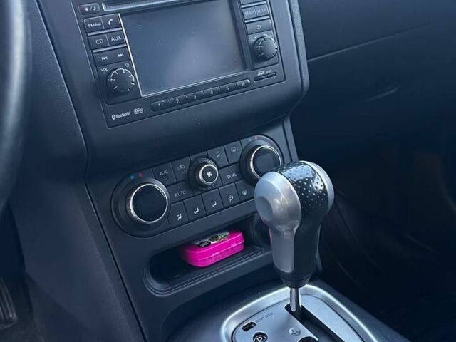 Червоний Ніссан Кашкай, об'ємом двигуна 2 л та пробігом 355 тис. км за 10700 $, фото 6 на Automoto.ua