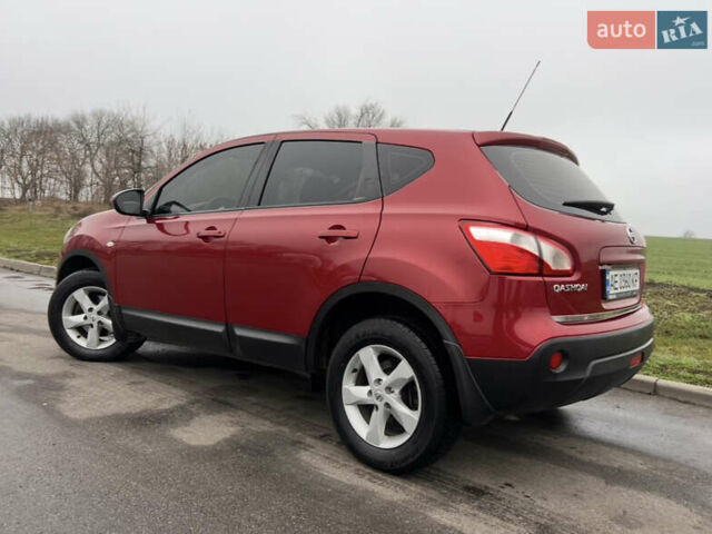 Красный Ниссан Кашкай, объемом двигателя 1.6 л и пробегом 219 тыс. км за 11400 $, фото 13 на Automoto.ua