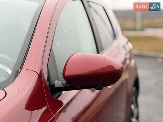 Красный Ниссан Кашкай, объемом двигателя 1.6 л и пробегом 86 тыс. км за 12999 $, фото 71 на Automoto.ua