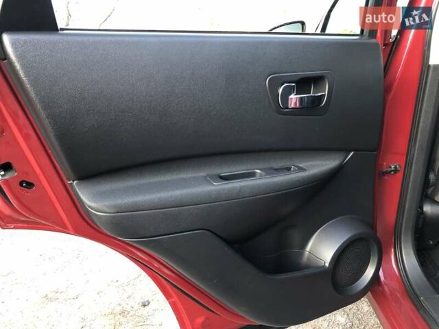 Красный Ниссан Кашкай, объемом двигателя 0 л и пробегом 164 тыс. км за 12690 $, фото 49 на Automoto.ua