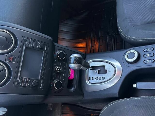 Червоний Ніссан Кашкай, об'ємом двигуна 2 л та пробігом 355 тис. км за 10700 $, фото 8 на Automoto.ua