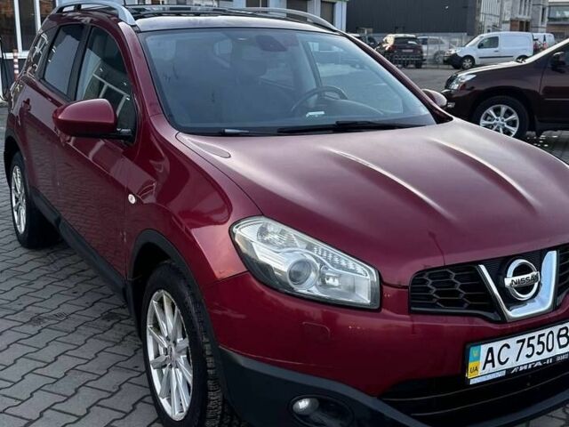 Червоний Ніссан Кашкай, об'ємом двигуна 2 л та пробігом 355 тис. км за 10700 $, фото 1 на Automoto.ua