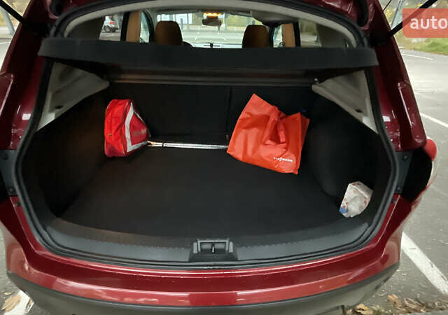 Червоний Ніссан Кашкай, об'ємом двигуна 1.6 л та пробігом 248 тис. км за 10900 $, фото 16 на Automoto.ua