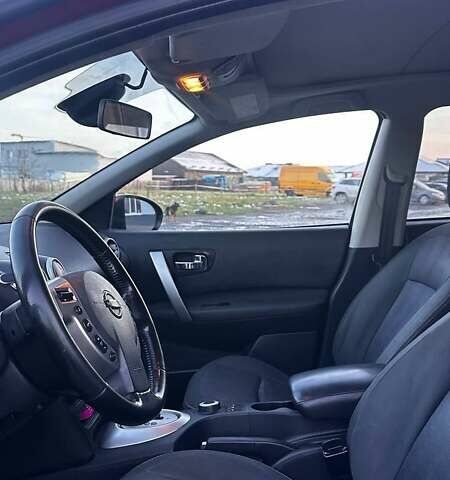 Красный Ниссан Кашкай, объемом двигателя 2 л и пробегом 355 тыс. км за 11200 $, фото 9 на Automoto.ua