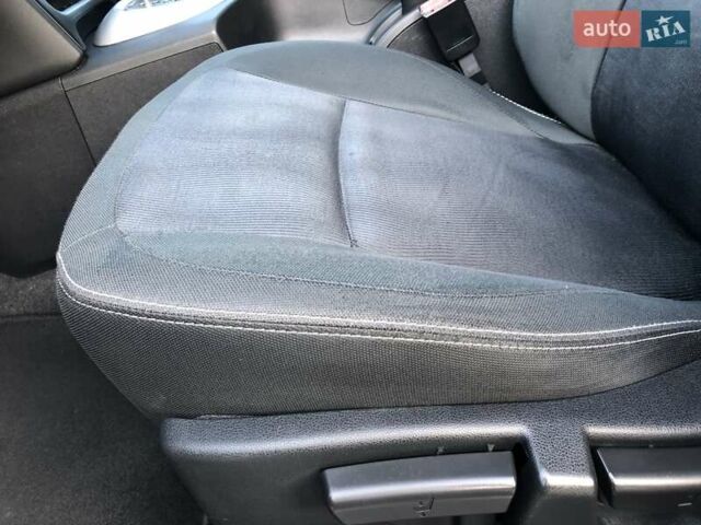 Красный Ниссан Кашкай, объемом двигателя 0 л и пробегом 164 тыс. км за 12690 $, фото 77 на Automoto.ua