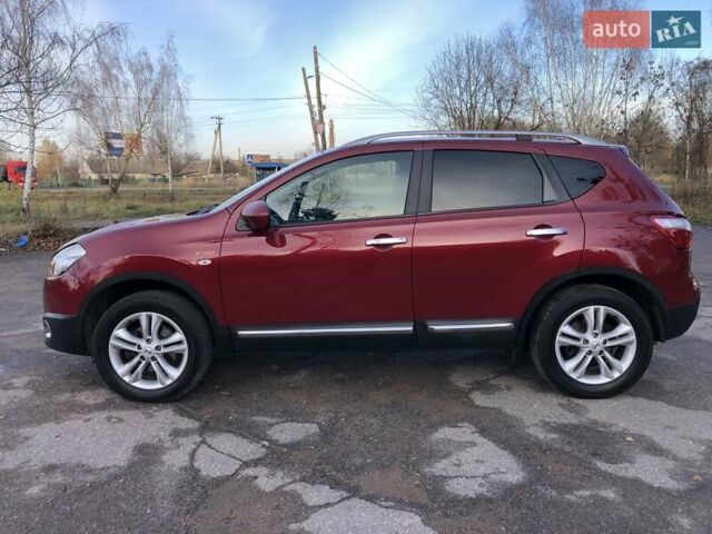 Красный Ниссан Кашкай, объемом двигателя 0 л и пробегом 164 тыс. км за 12690 $, фото 7 на Automoto.ua