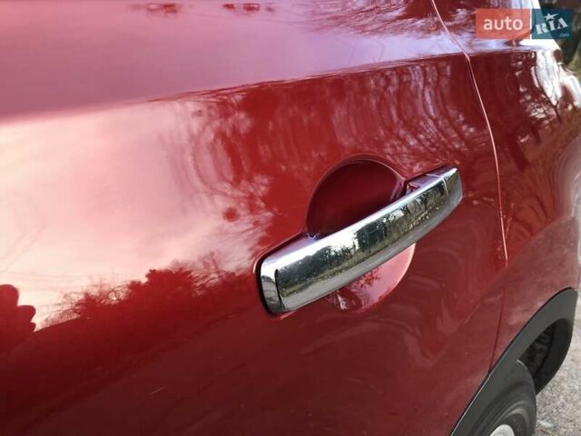 Красный Ниссан Кашкай, объемом двигателя 0 л и пробегом 164 тыс. км за 12690 $, фото 95 на Automoto.ua