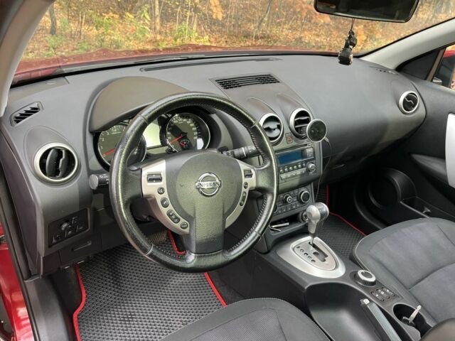 Красный Ниссан Кашкай, объемом двигателя 2 л и пробегом 117 тыс. км за 11900 $, фото 18 на Automoto.ua