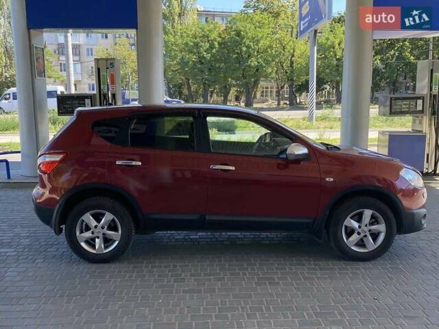 Красный Ниссан Кашкай, объемом двигателя 1.6 л и пробегом 152 тыс. км за 9500 $, фото 8 на Automoto.ua