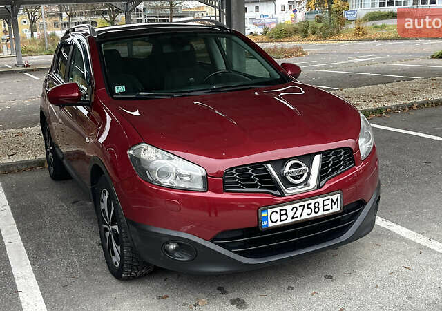 Червоний Ніссан Кашкай, об'ємом двигуна 1.6 л та пробігом 248 тис. км за 10900 $, фото 4 на Automoto.ua