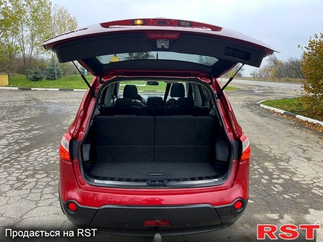 Червоний Ніссан Кашкай, об'ємом двигуна 1.6 л та пробігом 191 тис. км за 11300 $, фото 12 на Automoto.ua