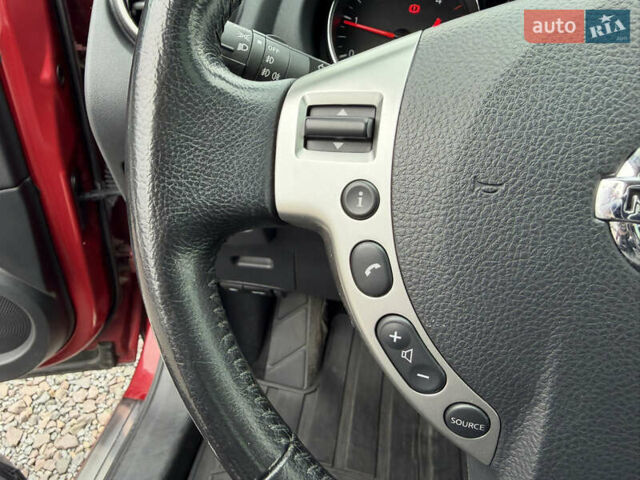 Красный Ниссан Кашкай, объемом двигателя 1.5 л и пробегом 140 тыс. км за 12800 $, фото 32 на Automoto.ua