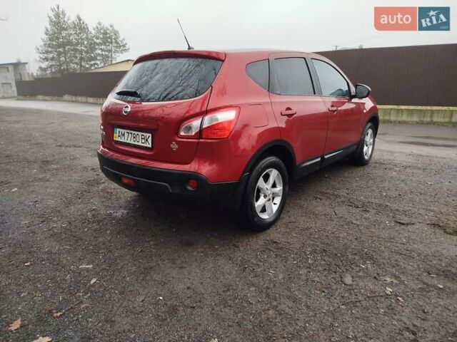 Красный Ниссан Кашкай, объемом двигателя 1.6 л и пробегом 214 тыс. км за 8999 $, фото 2 на Automoto.ua