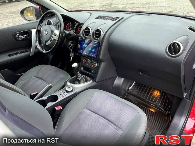 Червоний Ніссан Кашкай, об'ємом двигуна 1.6 л та пробігом 191 тис. км за 11300 $, фото 8 на Automoto.ua