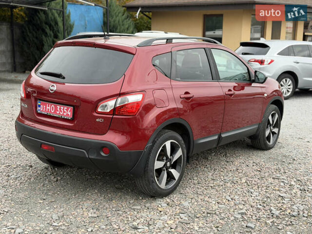 Красный Ниссан Кашкай, объемом двигателя 1.5 л и пробегом 140 тыс. км за 12800 $, фото 3 на Automoto.ua