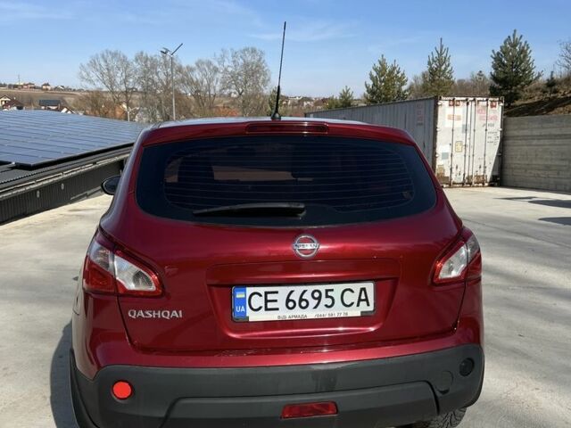 Красный Ниссан Кашкай, объемом двигателя 1.6 л и пробегом 80 тыс. км за 11200 $, фото 4 на Automoto.ua