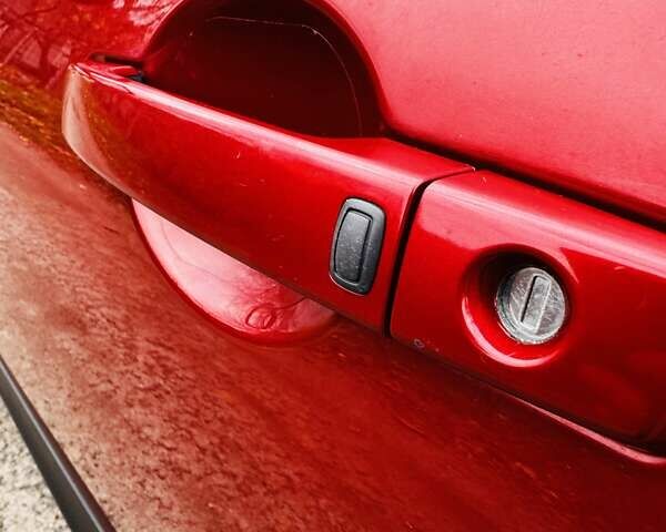 Красный Ниссан Кашкай, объемом двигателя 2 л и пробегом 147 тыс. км за 11700 $, фото 64 на Automoto.ua