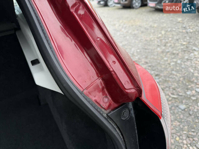 Красный Ниссан Кашкай, объемом двигателя 1.5 л и пробегом 140 тыс. км за 12800 $, фото 30 на Automoto.ua