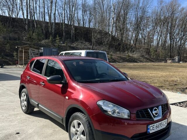 Красный Ниссан Кашкай, объемом двигателя 1.6 л и пробегом 80 тыс. км за 11200 $, фото 1 на Automoto.ua
