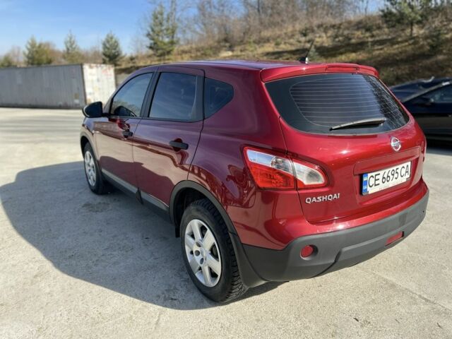 Красный Ниссан Кашкай, объемом двигателя 1.6 л и пробегом 80 тыс. км за 11200 $, фото 5 на Automoto.ua
