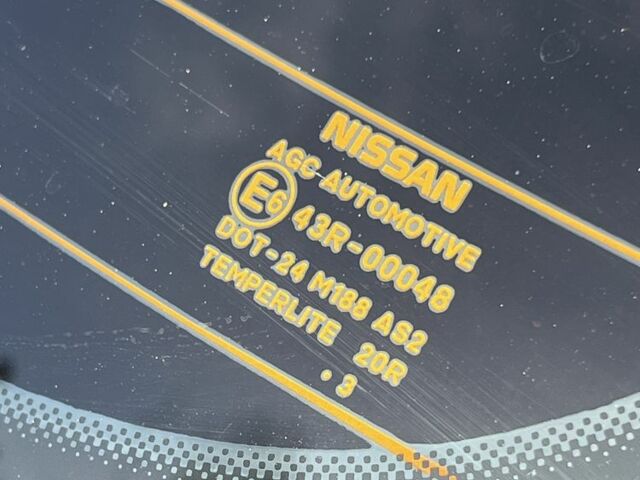 Красный Ниссан Кашкай, объемом двигателя 1.6 л и пробегом 80 тыс. км за 11200 $, фото 16 на Automoto.ua