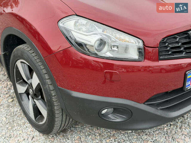 Красный Ниссан Кашкай, объемом двигателя 1.5 л и пробегом 140 тыс. км за 12800 $, фото 10 на Automoto.ua
