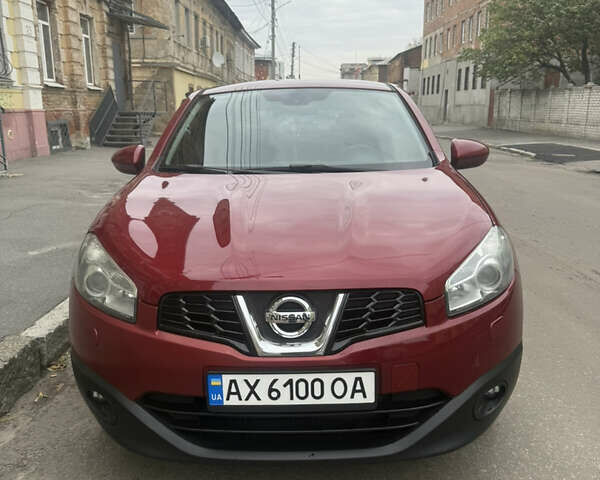 Красный Ниссан Кашкай, объемом двигателя 1.6 л и пробегом 165 тыс. км за 12000 $, фото 2 на Automoto.ua
