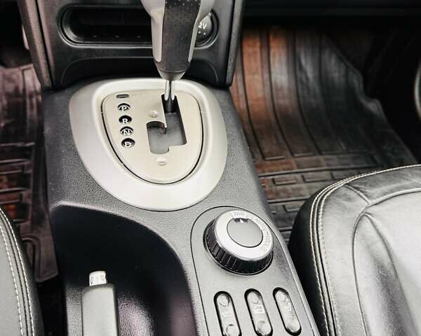 Красный Ниссан Кашкай, объемом двигателя 2 л и пробегом 147 тыс. км за 11700 $, фото 44 на Automoto.ua