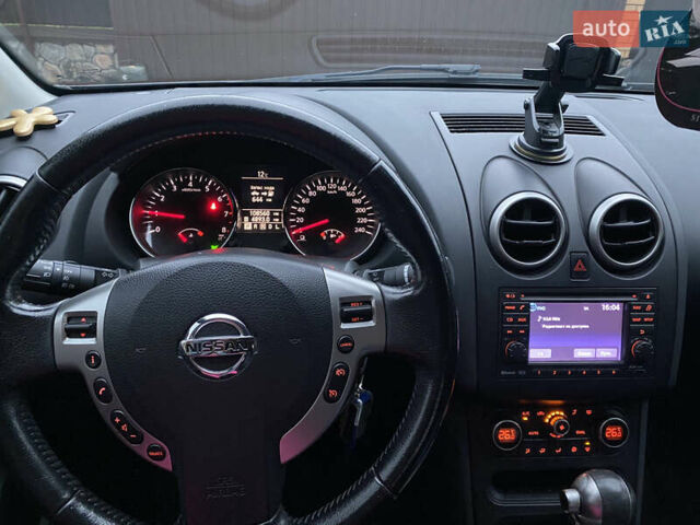 Червоний Ніссан Кашкай, об'ємом двигуна 1.6 л та пробігом 108 тис. км за 12000 $, фото 11 на Automoto.ua