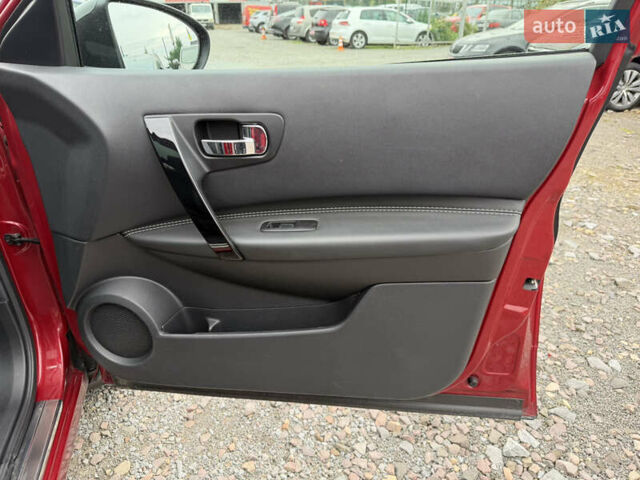 Красный Ниссан Кашкай, объемом двигателя 1.5 л и пробегом 140 тыс. км за 12800 $, фото 17 на Automoto.ua