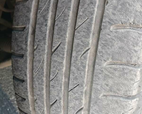 Красный Ниссан Кашкай, объемом двигателя 1.2 л и пробегом 111 тыс. км за 12500 $, фото 30 на Automoto.ua