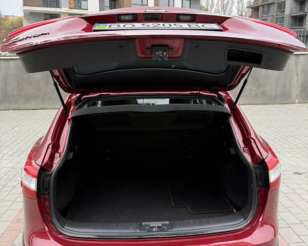 Червоний Ніссан Кашкай, об'ємом двигуна 2 л та пробігом 165 тис. км за 14500 $, фото 5 на Automoto.ua