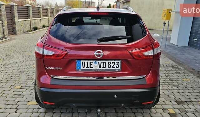 Красный Ниссан Кашкай, объемом двигателя 1.6 л и пробегом 233 тыс. км за 14850 $, фото 10 на Automoto.ua