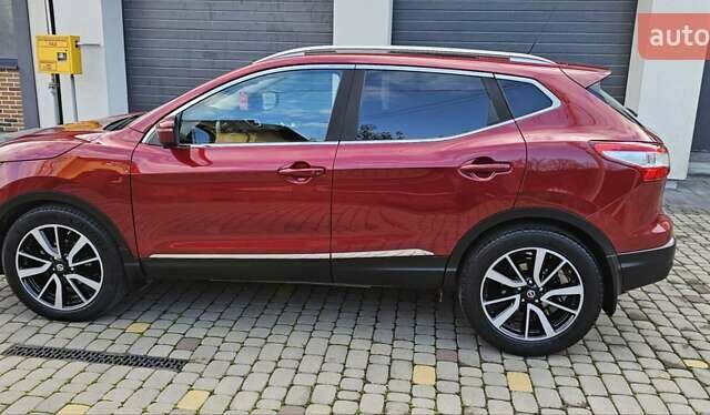 Красный Ниссан Кашкай, объемом двигателя 1.6 л и пробегом 233 тыс. км за 14850 $, фото 11 на Automoto.ua