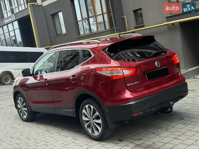 Красный Ниссан Кашкай, объемом двигателя 1.6 л и пробегом 217 тыс. км за 14950 $, фото 18 на Automoto.ua