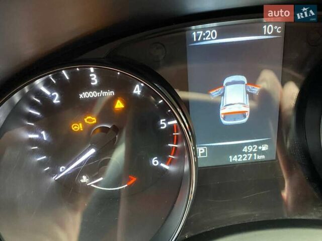 Червоний Ніссан Кашкай, об'ємом двигуна 1.6 л та пробігом 142 тис. км за 14400 $, фото 11 на Automoto.ua