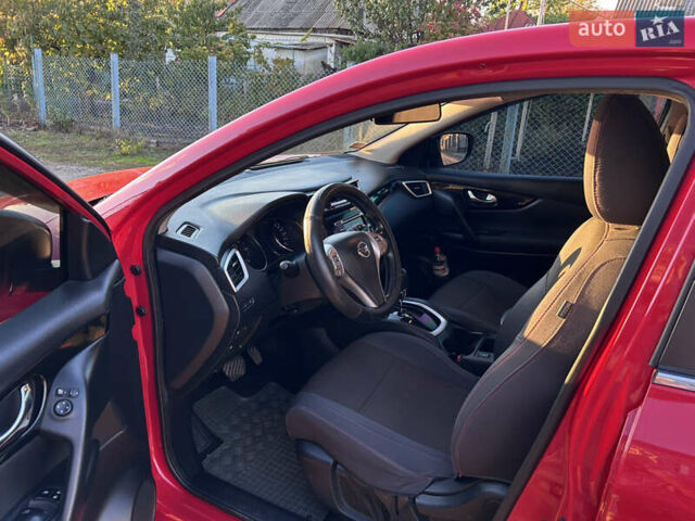 Красный Ниссан Кашкай, объемом двигателя 1.6 л и пробегом 126 тыс. км за 15300 $, фото 5 на Automoto.ua