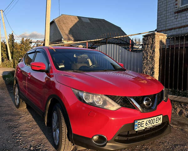 Красный Ниссан Кашкай, объемом двигателя 1.6 л и пробегом 126 тыс. км за 15300 $, фото 1 на Automoto.ua